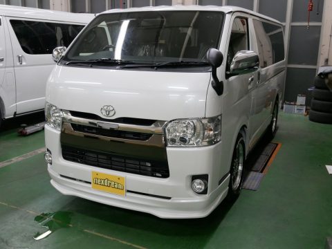 【先行アップ】新車ハイエースV　スーパーGL　50ｔｈアニバーサリー　パールホワイト　4WD　入庫しました！！